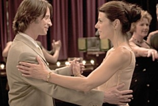 Robert Carlyle and Marisa Tomei