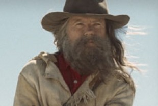 Bruce Greenwood as Stephen Meeks