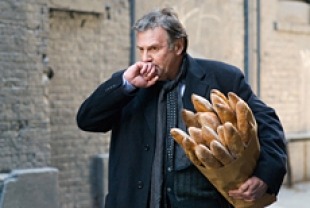 Tom Wilkinson as Arthur