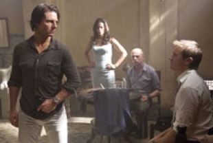 (l-r) Tom Cruise as Ethan, Paula Patton as Jane, Simon Pegg as Benji, and Jeremy Renner as Brandt