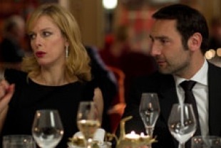 Karin Viard as France and Giles Lellouce as Steve