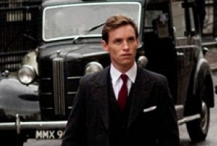 Eddie Redmayne as Colin Clark