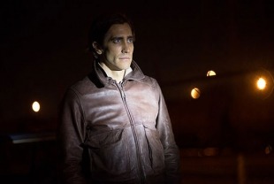 Jake Gyllenhaal as Lou