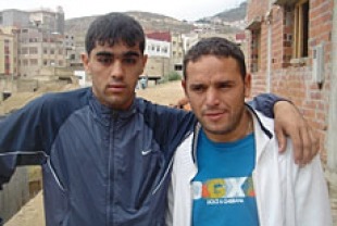 Youseff Belefki as Youseff and El-Khader Aoulasse as El-Khader