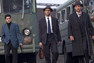 Jamel Debbouze as Said, Roschdy Zem as Messaoud, Sami Bouajila as Abdelkader