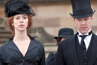 Rebecca Hall as Sylvia and Benedict Cumberbatch as Christopher