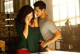Kate Hudson as Erica and Riz Ahmed as Changez