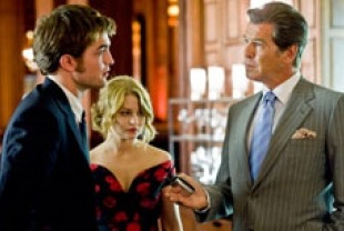 Robert Pattinson as Tyler, Emilie de Ravin as Ally, and Pierce Brosnan as Charles Hawkins