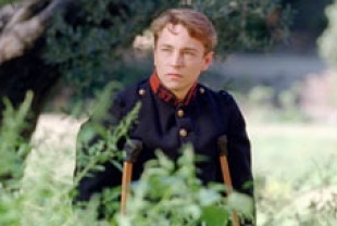 Vincent Rottiers as Jean