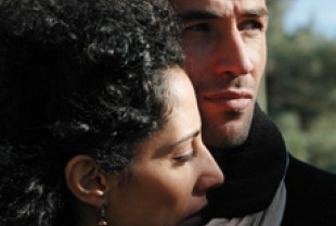 Sheir Hammad as Soraya and Saleh Bakri as Emad