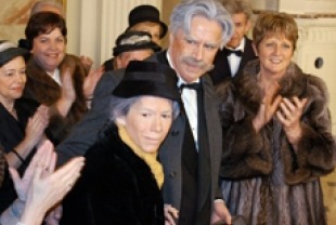 Anne Torsiglieri as Helene and Jeff McCarthy as Albert