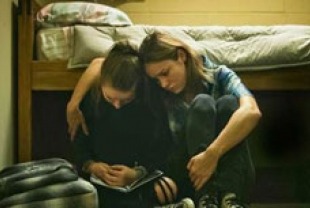 Kaitlyn Dever as Jayden and Brie Larson as Grace