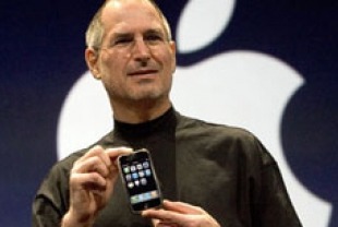 Steve Jobs introducing the iPhone