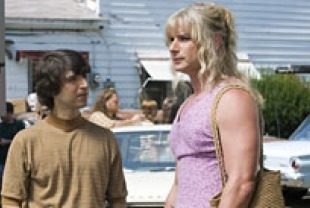 Demetri Martin as Elliot and Live Schreiber as Vilma