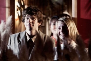 Jesse Eisenberg as Simon/James and Mia Wasikowska as Hannah