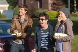Ansel Elgort as Gus, Nat Wolff as Isaac and Shailene Woodley as Hazel