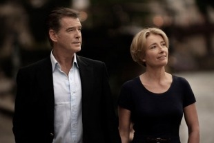 Pierce Brosnan as Richard and Emma Thompson as Kate