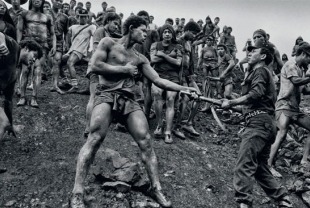 A photo by Sebastiao Salgado