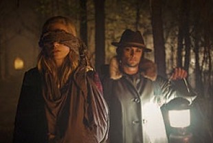 Brit Marling as Sarah and Shiloh Fernandez as Luca