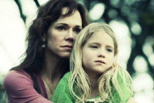 Frances O'Connor as Lucy and Morgana David as Sass