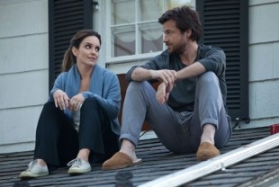 Tina Fey as Wendy and Jason Bateman as Judd