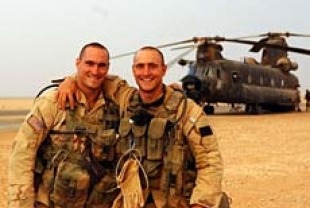 Pat Tillman and his brother Kevin