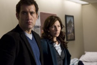 Clive Owen as Will and Catherine Keener as Lynn