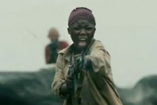 Rachel Mwanza as Komona
